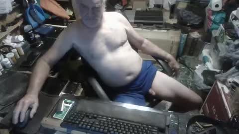 Snapshot of russtenail21 chatting on September 2025 06:41:02 PM Russtenail21 online show from September 2025 06:41:02 PM