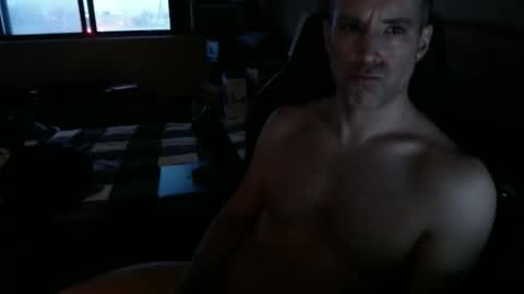 Snapshot of rustic_cuse_777 chatting on January 2026 09:52:02 PM rustic_cuse_777 online show from January 2026 09:52:02 PM