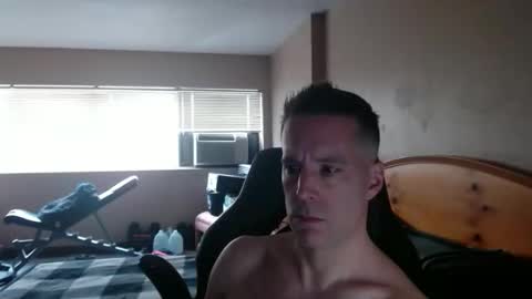 Snapshot of rustic_cuse_777 chatting on February 2026 06:57:01 PM rustic_cuse_777 online show from February 2026 06:57:01 PM