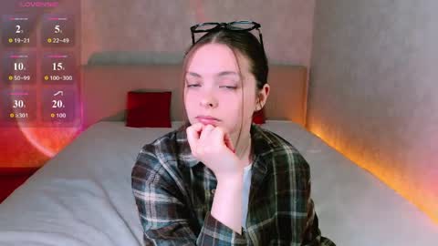 Snapshot of ruta_ chatting on May 2026 02:47:01 PM RutaYoung online show from May 2026 02:47:01 PM