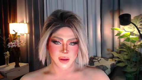 Samantha online show from February 2025 05:03:02 PM