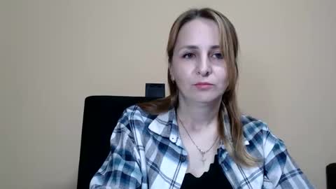 Ruth online show from October 2025 06:49:01 PM