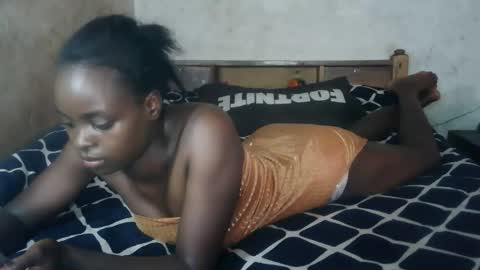 ruu_prettygal online show from February 2026 08:42:01 AM