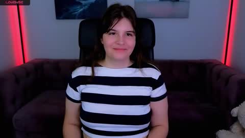 Ruyjin online show from October 2025 10:49:02 AM