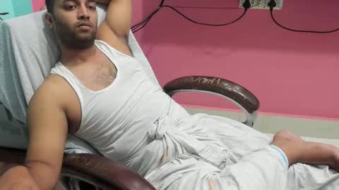 rwb17 online show from October 2025 02:07:02 PM