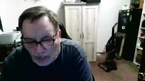 rwzar_1965 online show from April 2026 11:43:02 PM