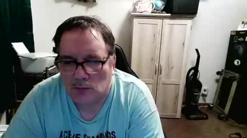 rwzar_1965 online show from May 2026 02:40:02 AM