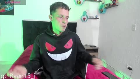 Snapshot of ryan15_ chatting on February 2025 02:20:01 PM Ryan 15 online show from February 2025 02:20:01 PM