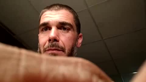 ryan198650 online show from April 2026 12:28:01 AM