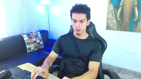 Snapshot of ryan_cum18 chatting on July 2026 02:08:02 PM Ryan online show from July 2026 02:08:02 PM
