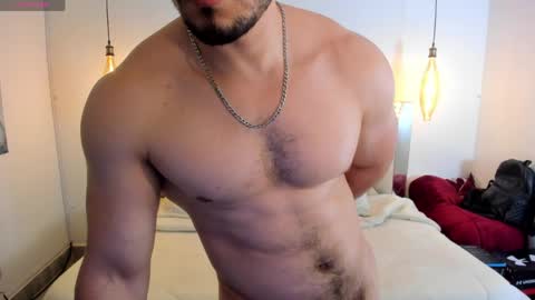 Snapshot of ryan_ward79 chatting on April 2026 02:06:01 AM Ryan online show from April 2026 02:06:01 AM