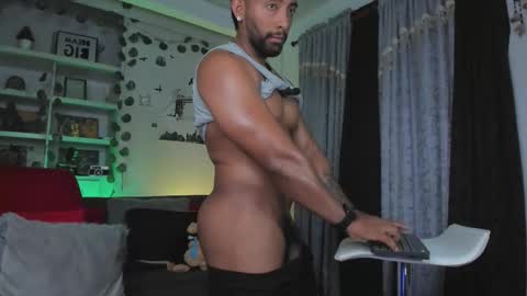 ryanboy30 online show from February 2026 09:35:01 PM