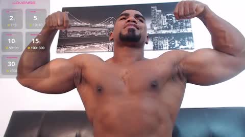 Snapshot of ryanjackson_ chatting on March 2025 06:39:02 PM Instagram Ryandwrn online show from March 2025 06:39:02 PM