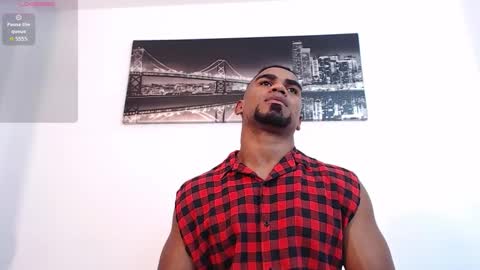 Snapshot of ryanjackson_ chatting on October 2025 05:51:02 AM Instagram Ryandwrn online show from October 2025 05:51:02 AM