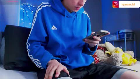 Snapshot of ryannhill_ chatting on December 2025 09:58:02 AM Ryannhill online show from December 2025 09:58:02 AM