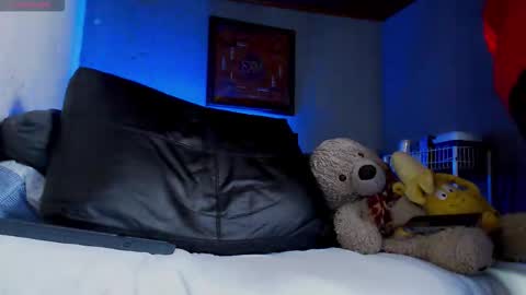 Snapshot of ryannhill_ chatting on February 2026 10:14:01 AM Ryannhill online show from February 2026 10:14:01 AM