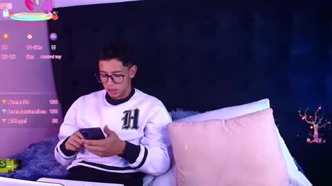 Snapshot of ryanpricee chatting on December 2025 03:13:01 AM RyanPricee online show from December 2025 03:13:01 AM