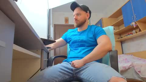 Ryanstone  online show from February 2026 06:53:01 AM