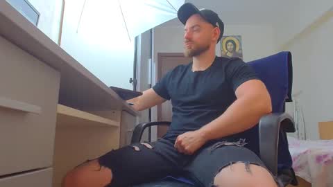 Ryanstone  online show from May 2026 03:57:01 AM