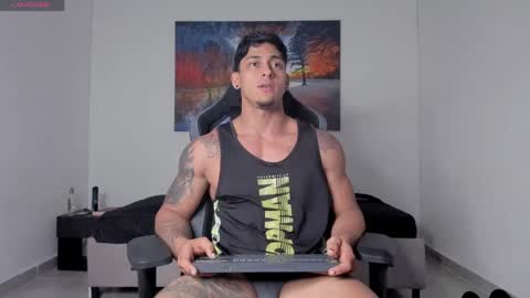 Snapshot of ryanwhite3 chatting on April 2026 09:50:01 PM ryanwhite3 online show from April 2026 09:50:01 PM