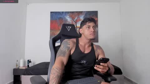 Snapshot of ryanwhite3 chatting on May 2026 10:16:01 PM ryanwhite3 online show from May 2026 10:16:01 PM