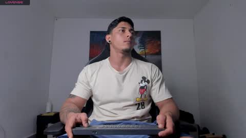 Snapshot of ryanwhite3 chatting on May 2026 11:14:02 PM ryanwhite3 online show from May 2026 11:14:02 PM