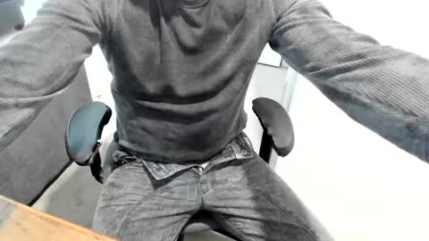 Snapshot of ryatlas chatting on December 2024 03:33:02 AM ryatlas online show from December 2024 03:33:02 AM