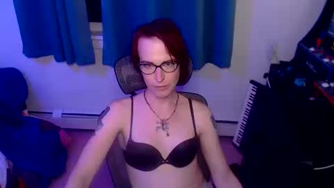 Snapshot of ryff_burnz chatting on October 2025 03:06:02 AM Ryff Burnz online show from October 2025 03:06:02 AM