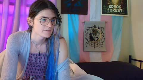Snapshot of ryn_michele chatting on September 2025 05:03:02 PM Ryn Michele online show from September 2025 05:03:02 PM