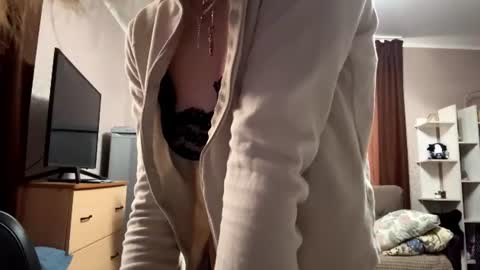 ryni online show from July 2026 11:17:02 AM