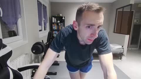 Snapshot of ryukukamifr chatting on January 2026 06:24:02 PM Ryuk FR online show from January 2026 06:24:02 PM