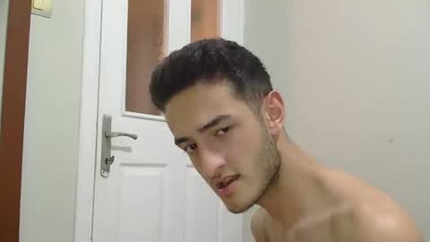 Snapshot of s2ici chatting on November 2025 09:03:02 PM s2ici online show from November 2025 09:03:02 PM