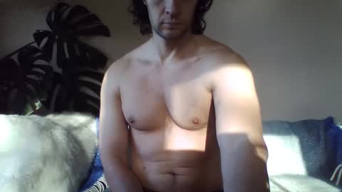 s43_ online show from December 2025 11:41:02 AM