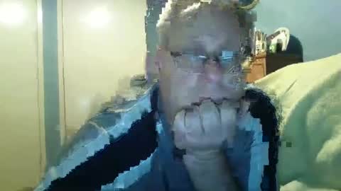 Snapshot of s536sny18 chatting on December 2024 08:20:02 PM s536sny18 online show from December 2024 08:20:02 PM