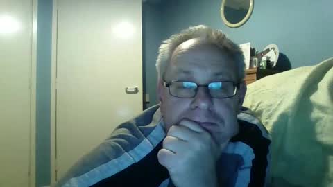 Snapshot of s536sny18 chatting on December 2024 07:21:01 PM s536sny18 online show from December 2024 07:21:01 PM