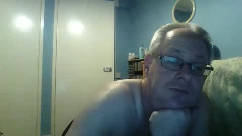 Snapshot of s536sny18 chatting on November 2025 03:38:02 PM s536sny18 online show from November 2025 03:38:02 PM