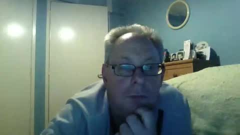 Snapshot of s536sny18 chatting on April 2026 05:32:01 PM s536sny18 online show from April 2026 05:32:01 PM