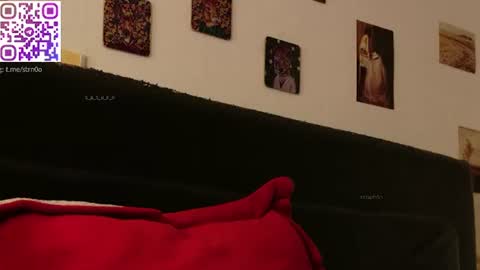 Snapshot of s_a_t_u_r_n chatting on June 2026 02:45:01 AM ST online show from June 2026 02:45:01 AM