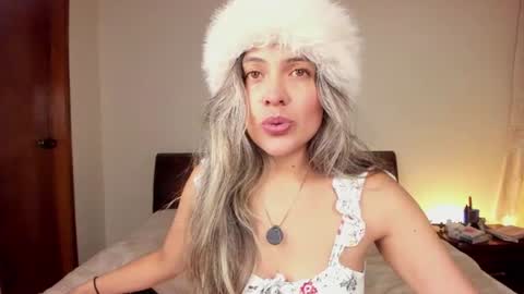 Leslie Beltrn online show from June 2026 03:51:01 AM