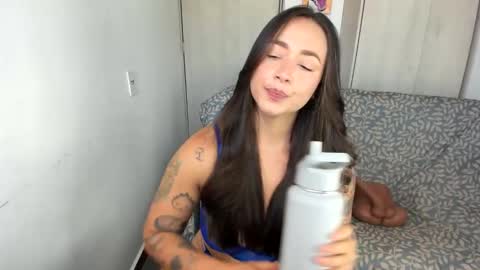 Sara online show from May 2026 09:01:01 PM