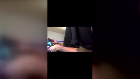 saasbutt online show from December 2025 12:05:01 AM