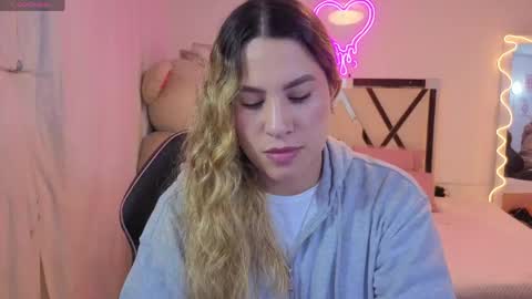 saaya_tay online show from May 2026 03:24:02 AM