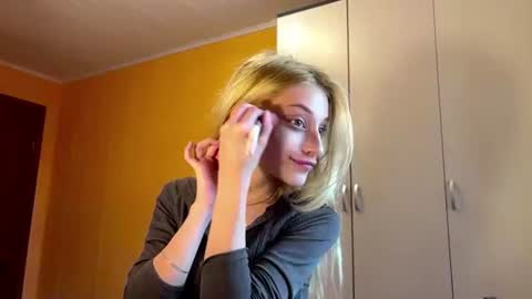 Sabina online show from July 2026 04:42:02 PM