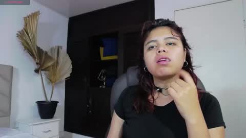 Sabina Merchetti online show from April 2026 09:38:01 PM