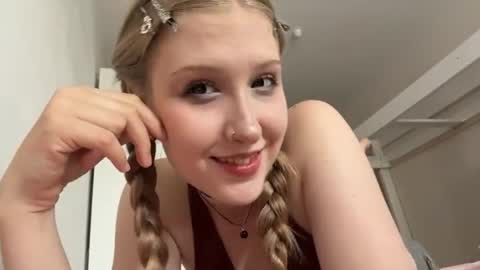 Sabine online show from July 2026 10:39:01 AM