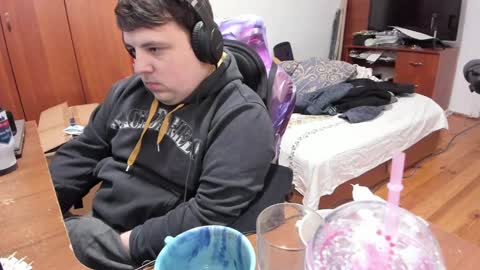 1141323  my Lord Mister Max   moms treasure online show from January 2025 06:16:01 AM