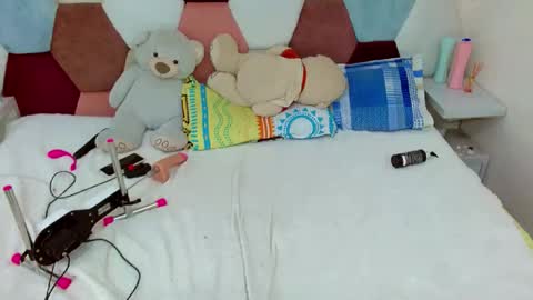 Snapshot of sabriana_smith1 chatting on April 2026 03:31:02 PM sabriana_smith1 online show from April 2026 03:31:02 PM