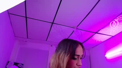 Snapshot of sabriina_fox999 chatting on September 2025 05:07:02 AM sabrina fox online show from September 2025 05:07:02 AM