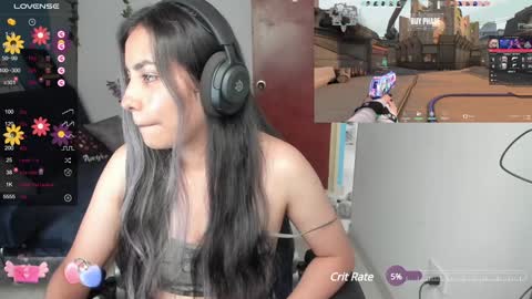 Snapshot of sabrina_chester_02 chatting on February 2025 07:59:02 PM Angie online show from February 2025 07:59:02 PM