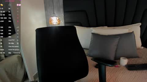 Sabrina Maria online show from February 2025 11:20:02 PM